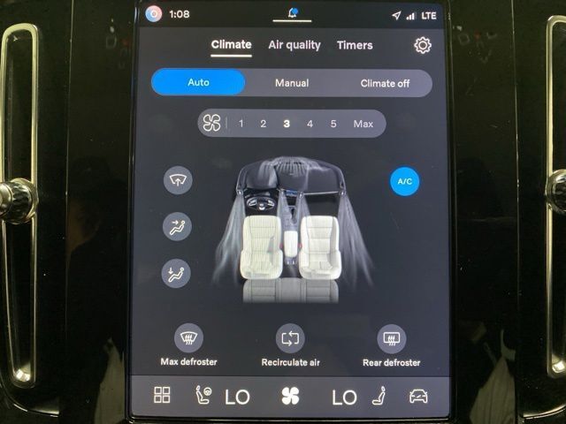 2025 Volvo XC40 B5 Plus Bright Theme Dallas TX