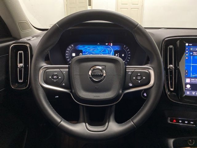 2025 Volvo XC40 B5 Plus Bright Theme Dallas TX
