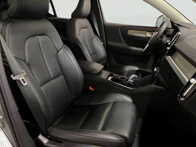 2025 Volvo XC40 B5 Plus Bright Theme Dallas TX