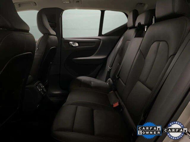 2025 Volvo XC40 B5 Plus Bright Theme Dallas TX