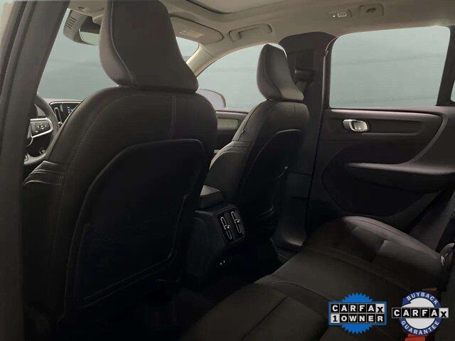 2025 Volvo XC40 B5 Plus Bright Theme Dallas TX