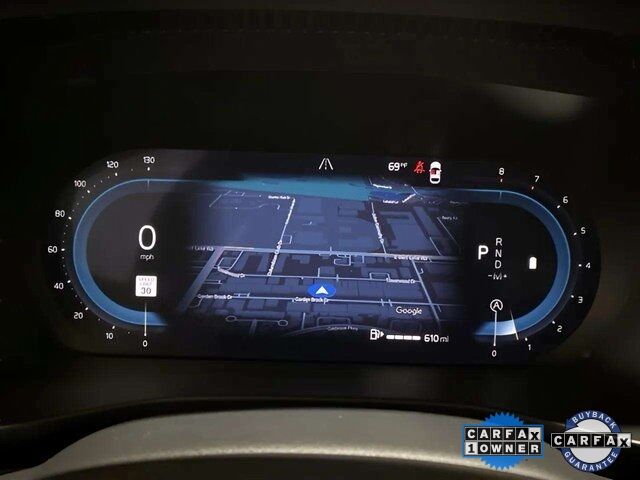 2025 Volvo XC40 B5 Plus Bright Theme Dallas TX