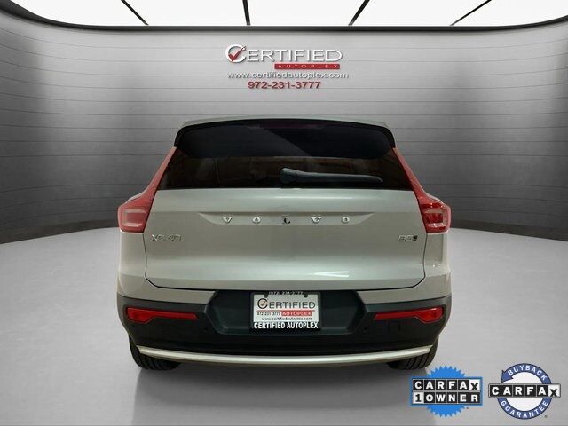 2025 Volvo XC40 B5 Plus Bright Theme Dallas TX