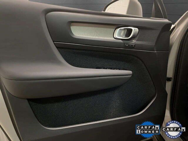 2025 Volvo XC40 B5 Plus Bright Theme Dallas TX