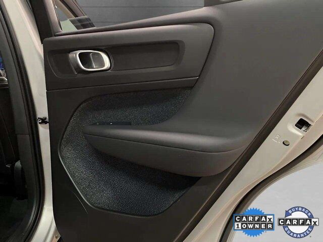 2025 Volvo XC40 B5 Plus Bright Theme Dallas TX