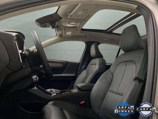 2025 Volvo XC40 B5 Plus Bright Theme Dallas TX