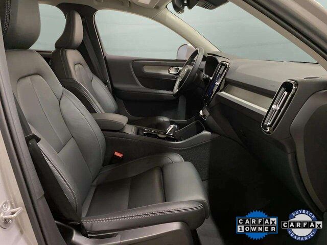 2025 Volvo XC40 B5 Plus Bright Theme Dallas TX