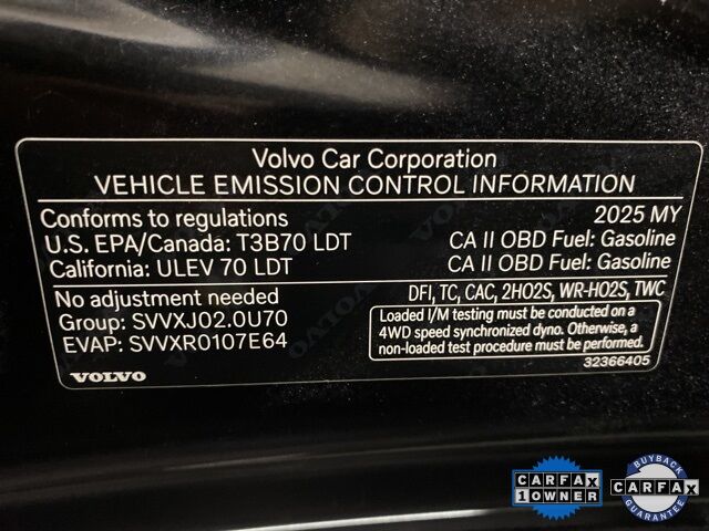 2025 Volvo XC40 B5 Plus Bright Theme Dallas TX