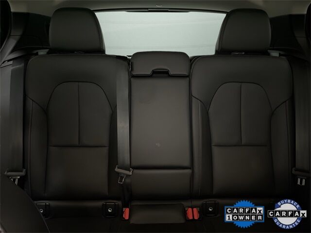 2025 Volvo XC40 B5 Plus Bright Theme Dallas TX