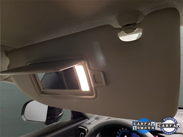 2025 Volvo XC40 B5 Plus Bright Theme Dallas TX
