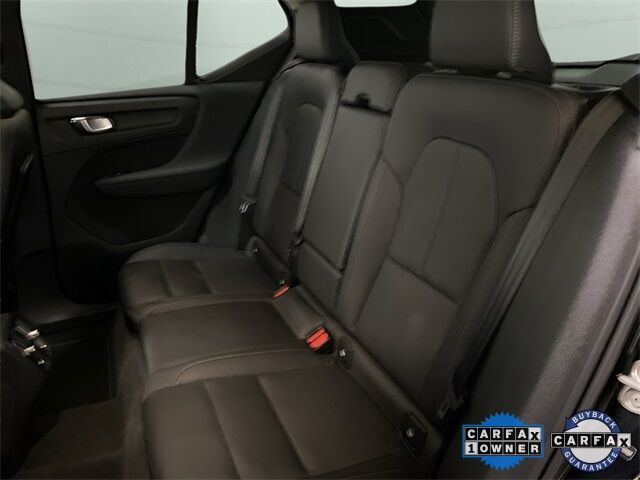 2025 Volvo XC40 B5 Plus Bright Theme Dallas TX
