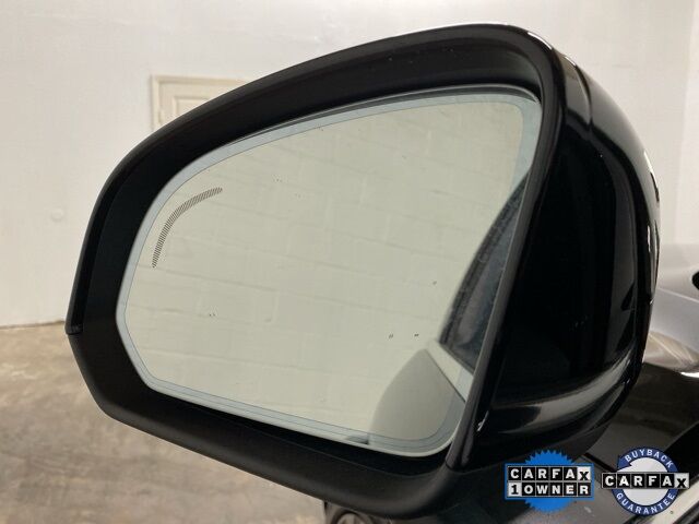 2025 Volvo XC40 B5 Plus Bright Theme Dallas TX