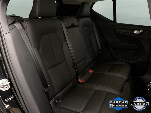 2025 Volvo XC40 B5 Plus Bright Theme Dallas TX