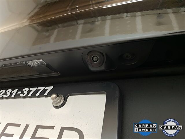 2025 Volvo XC40 B5 Plus Bright Theme Dallas TX