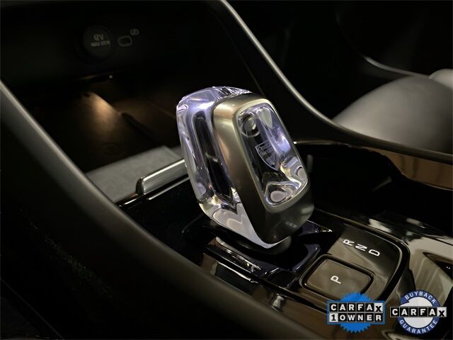 2025 Volvo XC40 B5 Plus Bright Theme Dallas TX