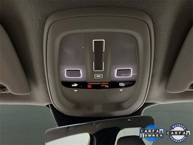 2025 Volvo XC40 B5 Plus Bright Theme Dallas TX