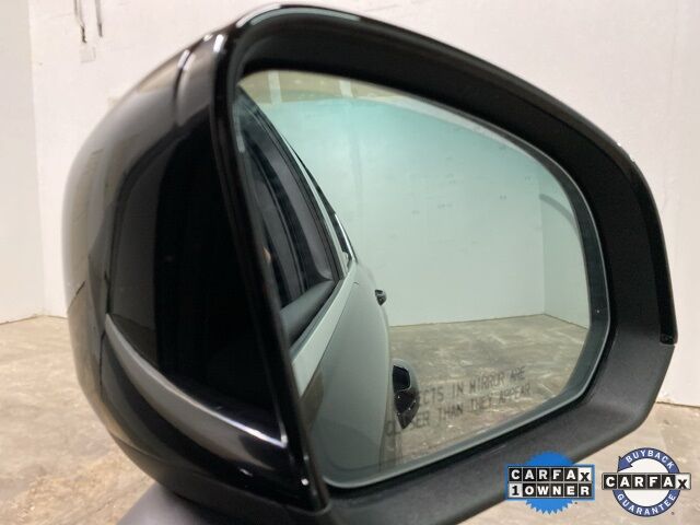 2025 Volvo XC40 B5 Plus Bright Theme Dallas TX