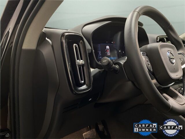 2025 Volvo XC40 B5 Plus Bright Theme Dallas TX