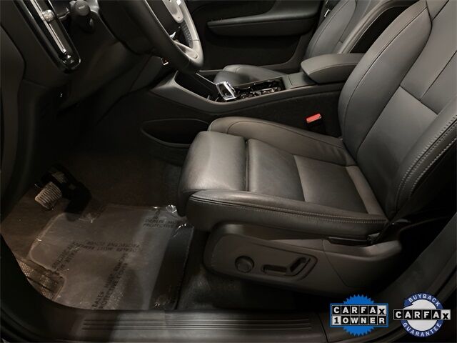 2025 Volvo XC40 B5 Plus Bright Theme Dallas TX