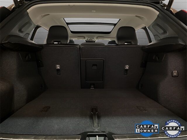 2025 Volvo XC40 B5 Plus Bright Theme Dallas TX
