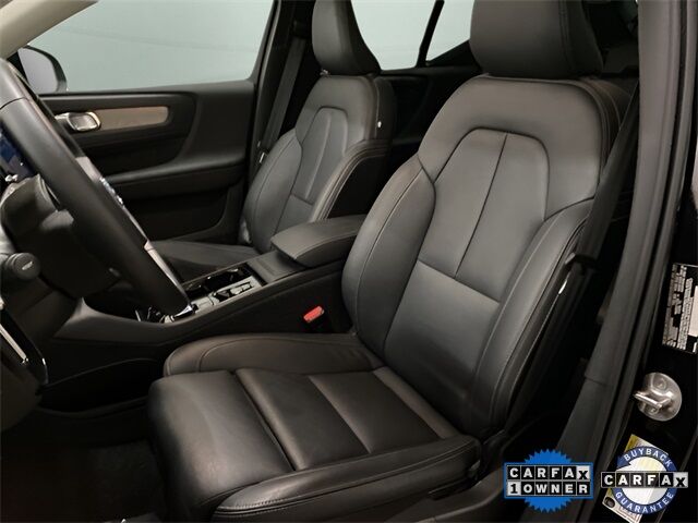 2025 Volvo XC40 B5 Plus Bright Theme Dallas TX