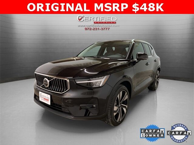 2025 Volvo XC40 B5 Plus Bright Theme Dallas TX