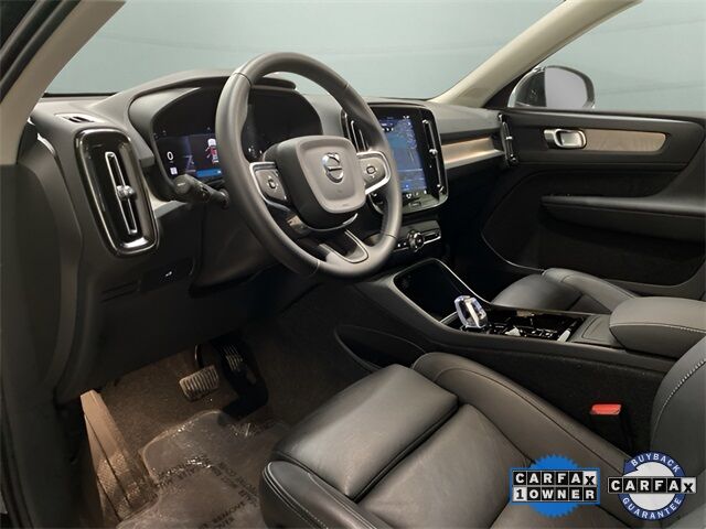 2025 Volvo XC40 B5 Plus Bright Theme Dallas TX