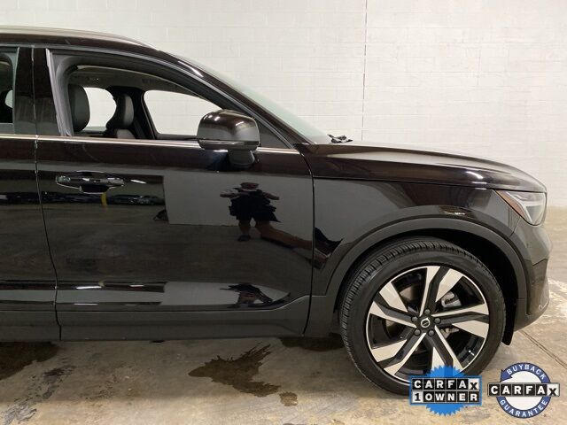 2025 Volvo XC40 B5 Plus Bright Theme Dallas TX