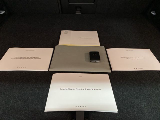 2025 Volvo XC40 B5 Plus Bright Theme Dallas TX