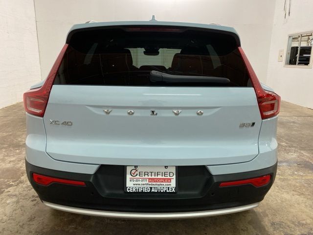 2025 Volvo XC40 B5 Plus Bright Theme Dallas TX