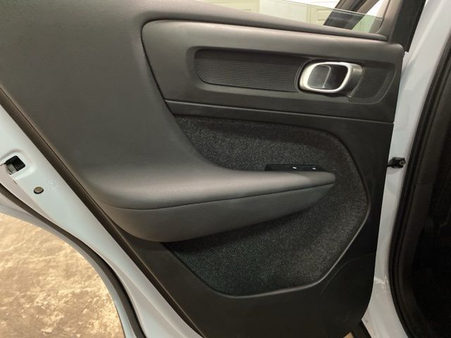 2025 Volvo XC40 B5 Plus Bright Theme Dallas TX