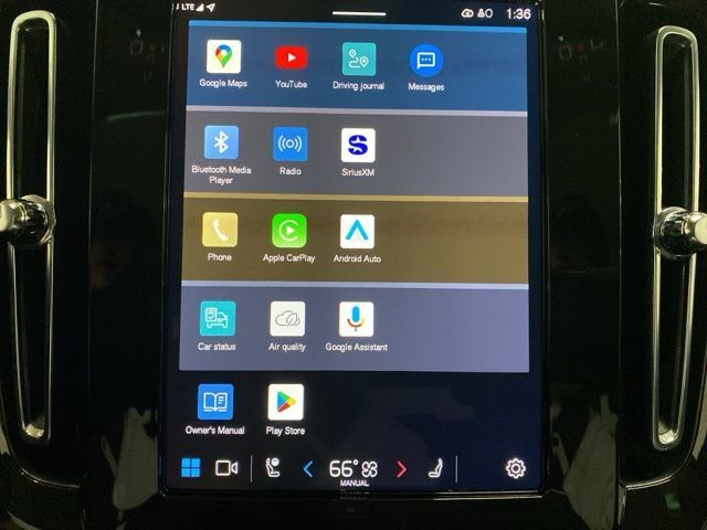 2025 Volvo XC40 B5 Plus Bright Theme Dallas TX