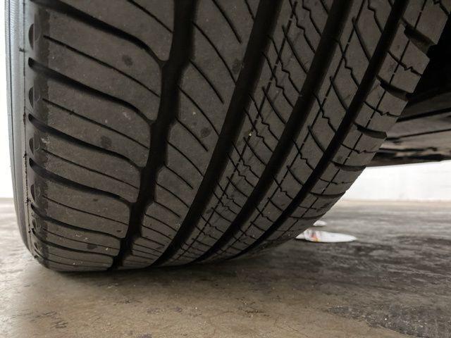 2025 Volvo XC40 B5 Plus Bright Theme Dallas TX