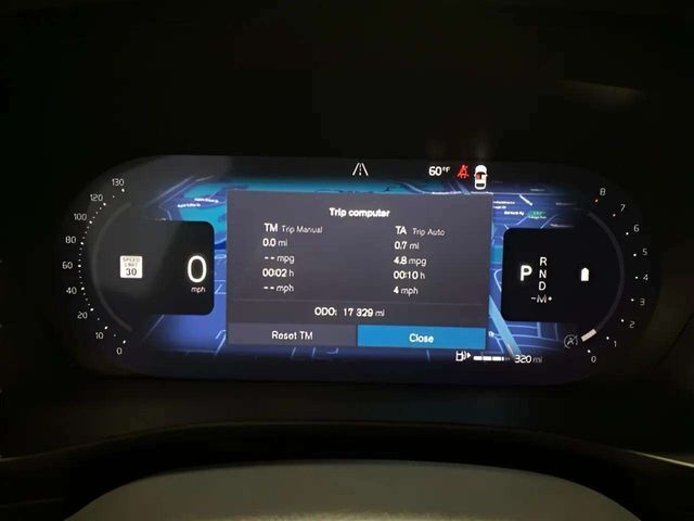 2025 Volvo XC40 B5 Plus Bright Theme Dallas TX