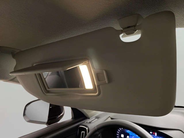 2025 Volvo XC40 B5 Plus Bright Theme Dallas TX