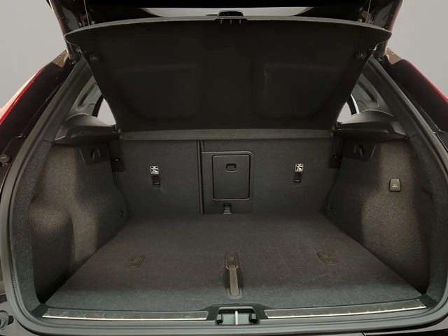 2025 Volvo XC40 B5 Plus Bright Theme Dallas TX