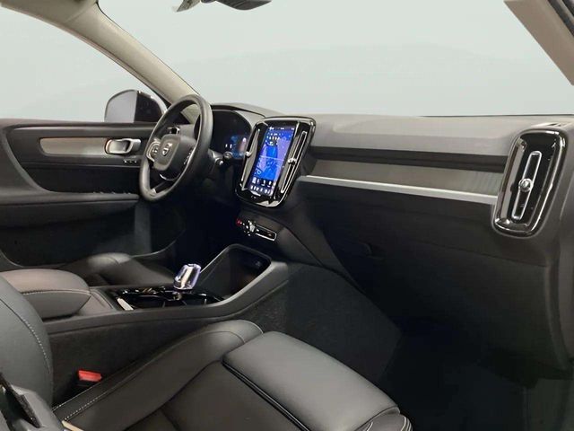 2025 Volvo XC40 B5 Plus Bright Theme Dallas TX