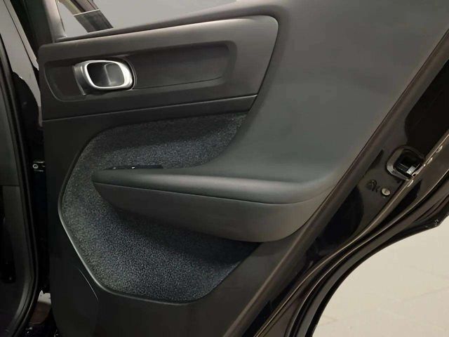 2025 Volvo XC40 B5 Plus Bright Theme Dallas TX