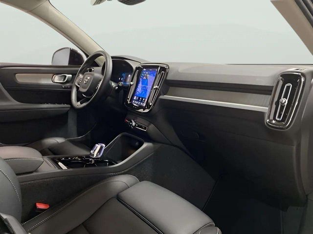 2025 Volvo XC40 B5 Plus Bright Theme Dallas TX