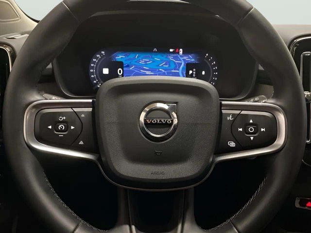 2025 Volvo XC40 B5 Plus Bright Theme Dallas TX