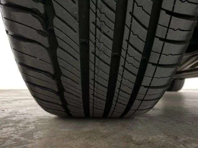 2025 Volvo XC40 B5 Plus Bright Theme Dallas TX