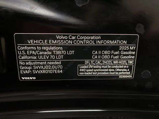 2025 Volvo XC40 B5 Plus Bright Theme Dallas TX