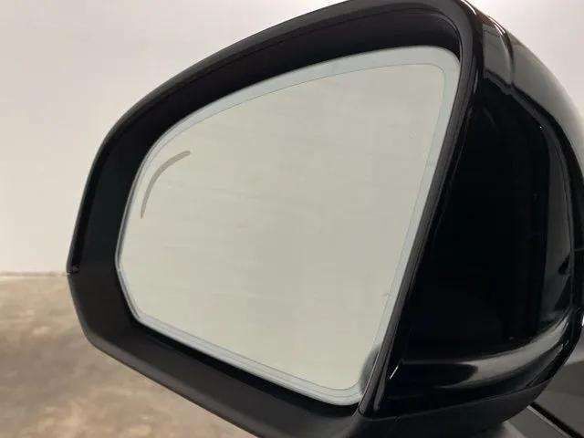 2025 Volvo XC40 B5 Plus Bright Theme Dallas TX