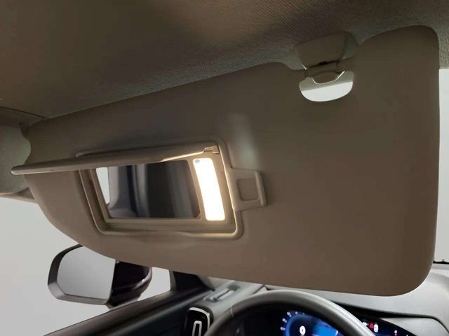 2025 Volvo XC40 B5 Plus Bright Theme Dallas TX