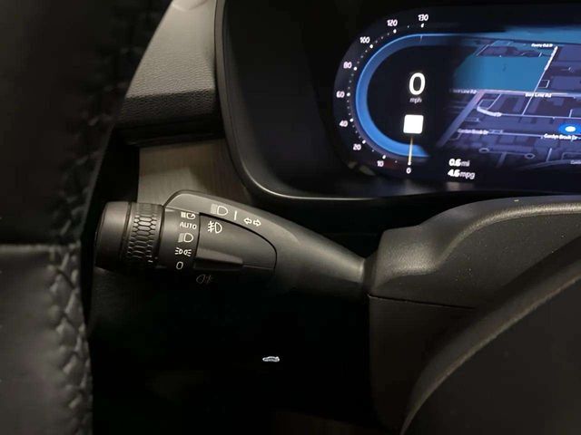 2025 Volvo XC40 B5 Plus Bright Theme Dallas TX