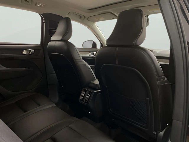 2025 Volvo XC40 B5 Plus Bright Theme Dallas TX