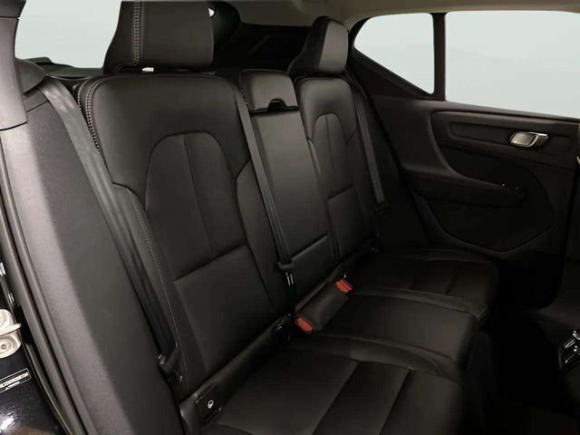 2025 Volvo XC40 B5 Plus Bright Theme Dallas TX