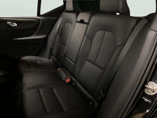 2025 Volvo XC40 B5 Plus Bright Theme Dallas TX