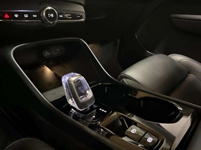 2025 Volvo XC40 B5 Plus Bright Theme Dallas TX