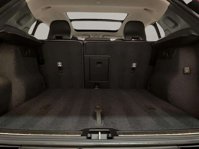 2025 Volvo XC40 B5 Plus Bright Theme Dallas TX